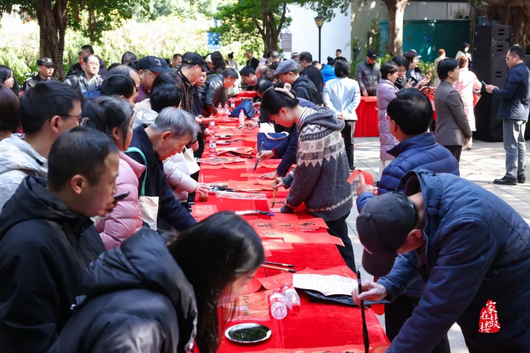 【网络中国节·春节】翰墨飘香迎新春！今天，鼓楼这里福气满满！